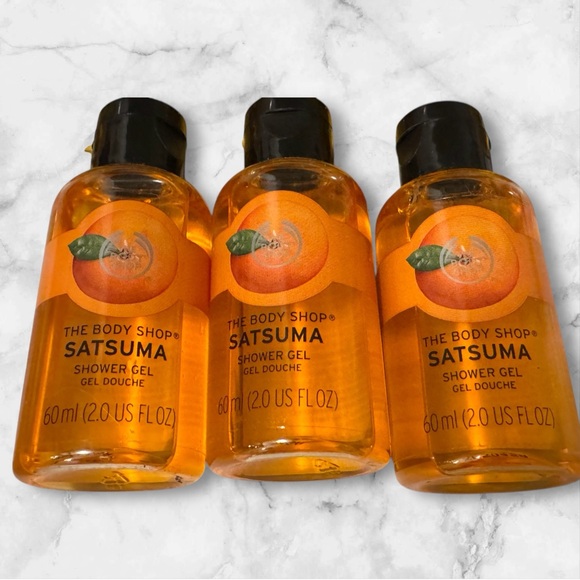 The Body Shop 13 Mini Bottles Body Wash Green Tea Moringa Satsuma Strawberry - Picture 5 of 5